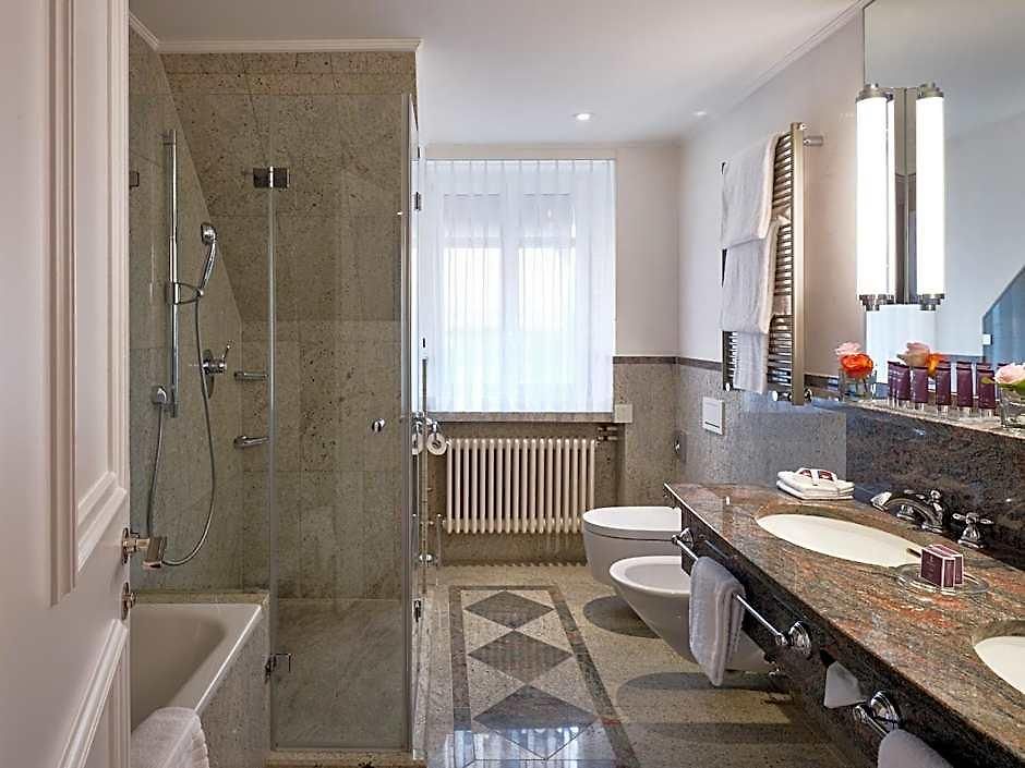 Schweizerhof Hotel Zurich