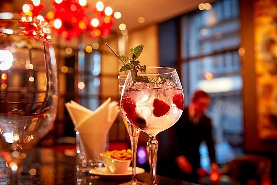 Schweizerhof Hotel 5*