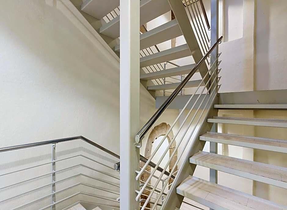 Hotel Roessli 3*