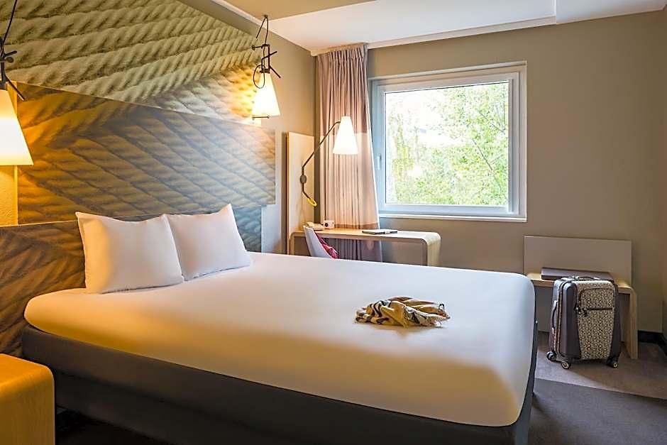Ibis Messe Airport 3*
