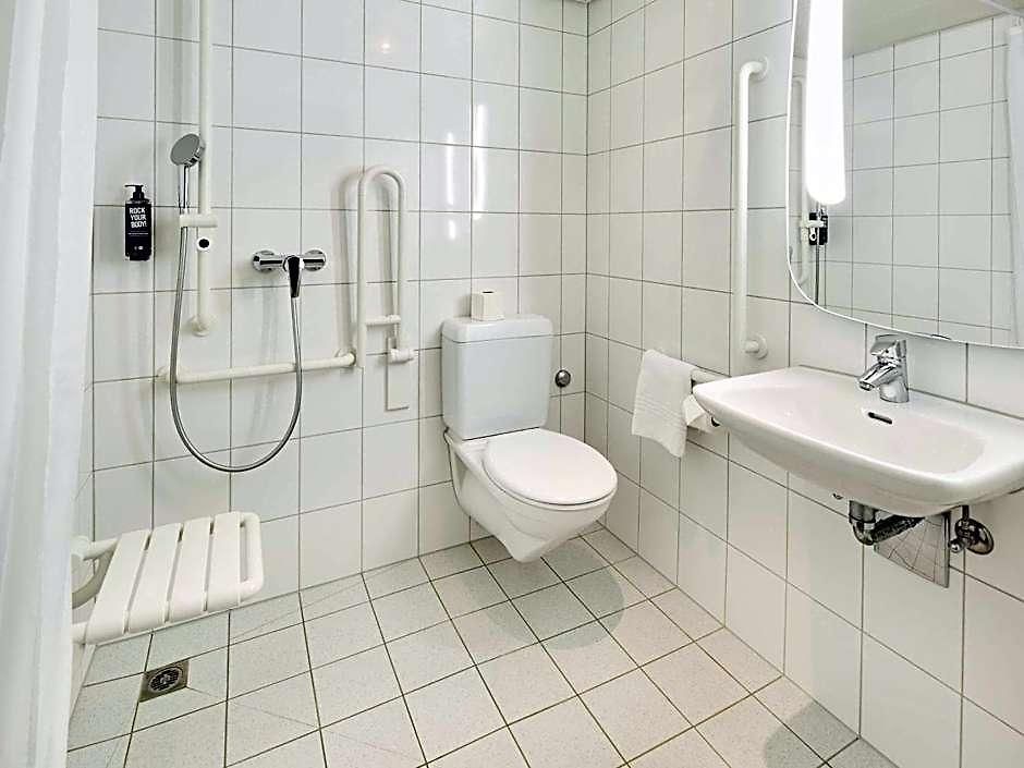 Hotel Ibis Messe Airport