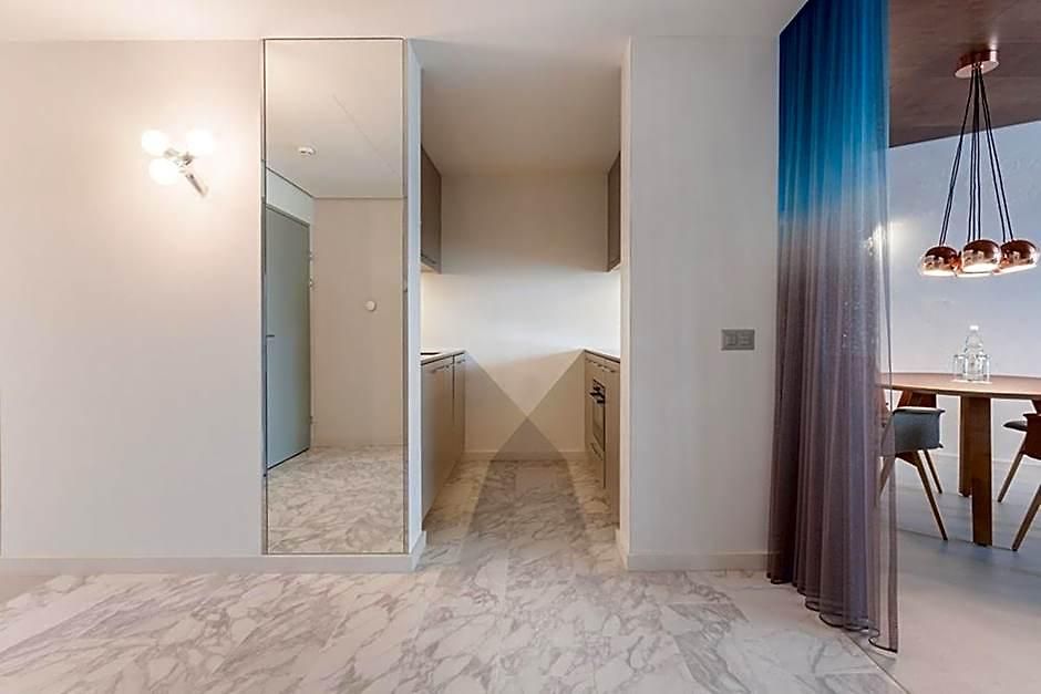 Ema House Hotel 4*