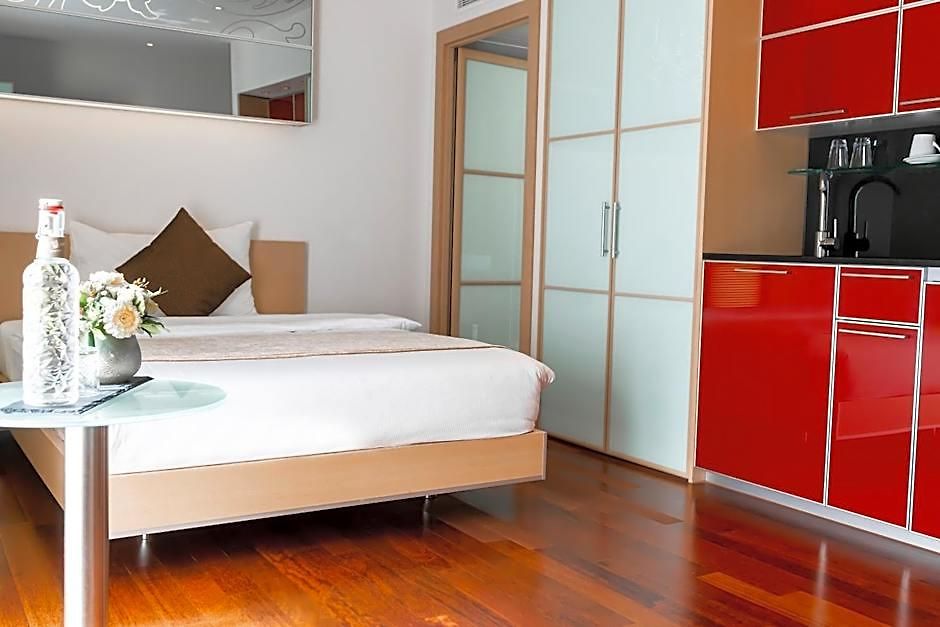 Krone Unterstrass Hotel 4*