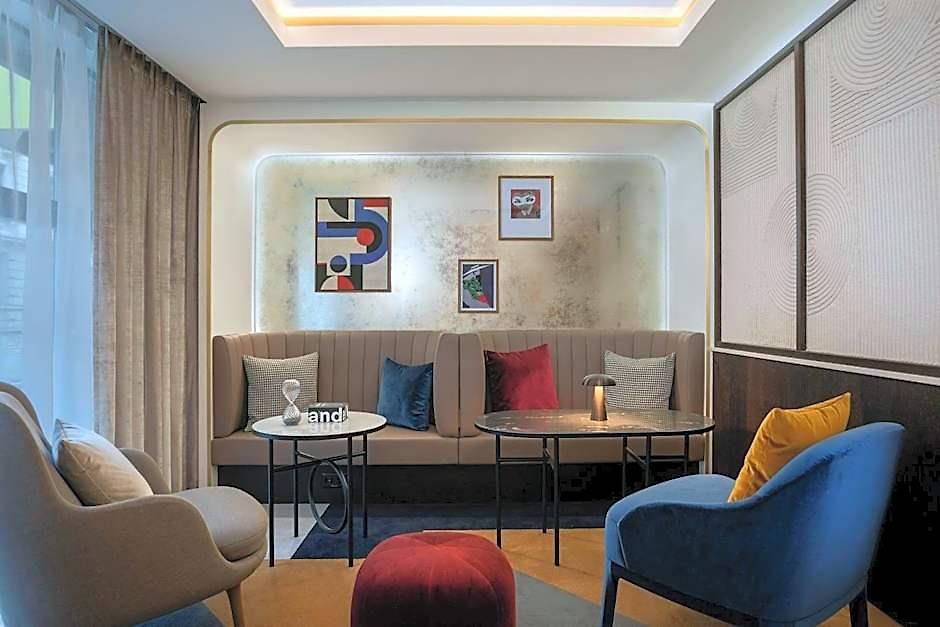 Neues Schloss Privat Zurich, Autograph Collection Hotel 5*