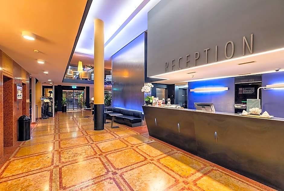 Plaza Hotel Zurich