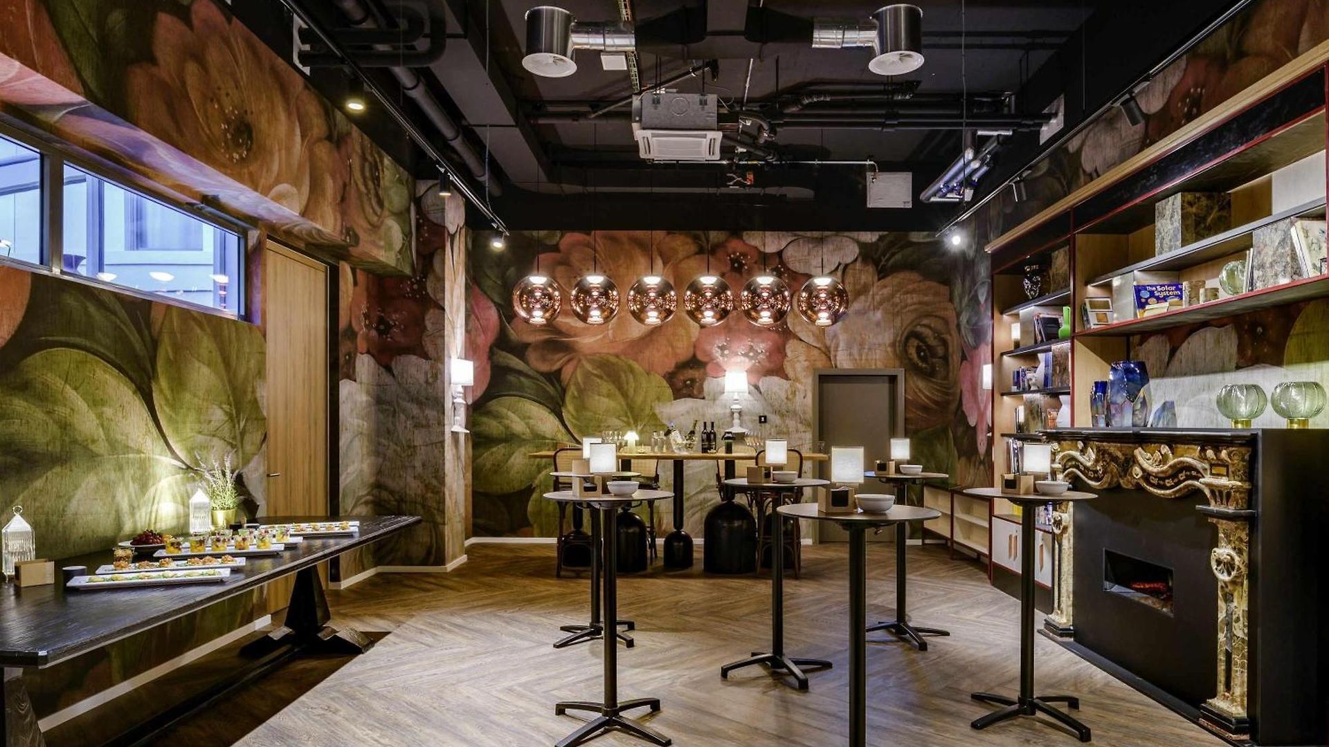Adagio Center Aparthotel 4*
