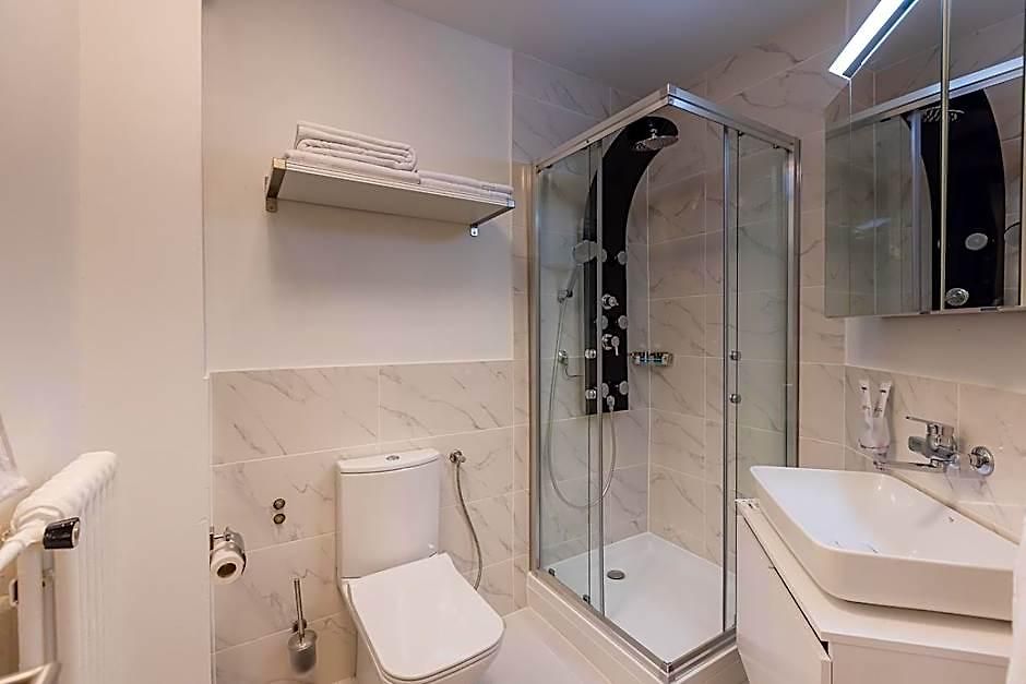 Deluxe Appart&hotel Kreis 4 *