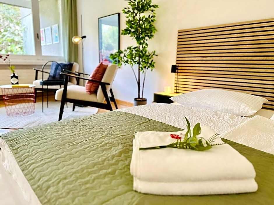 Neues Mit Terrasse U. Viel Privatsphaere Hotel