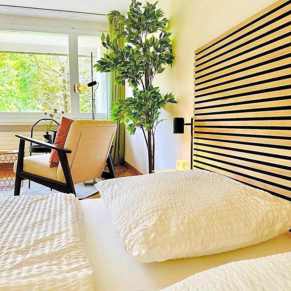Neues Mit Terrasse U. Viel Privatsphaere 4* Zurich