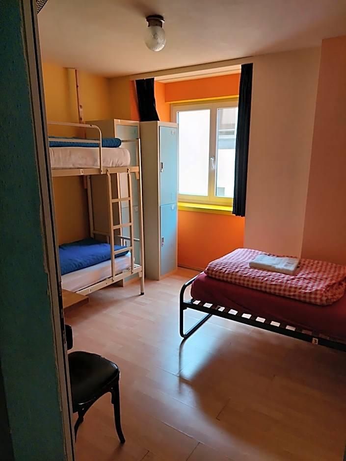 Oldtown Otter Hostel