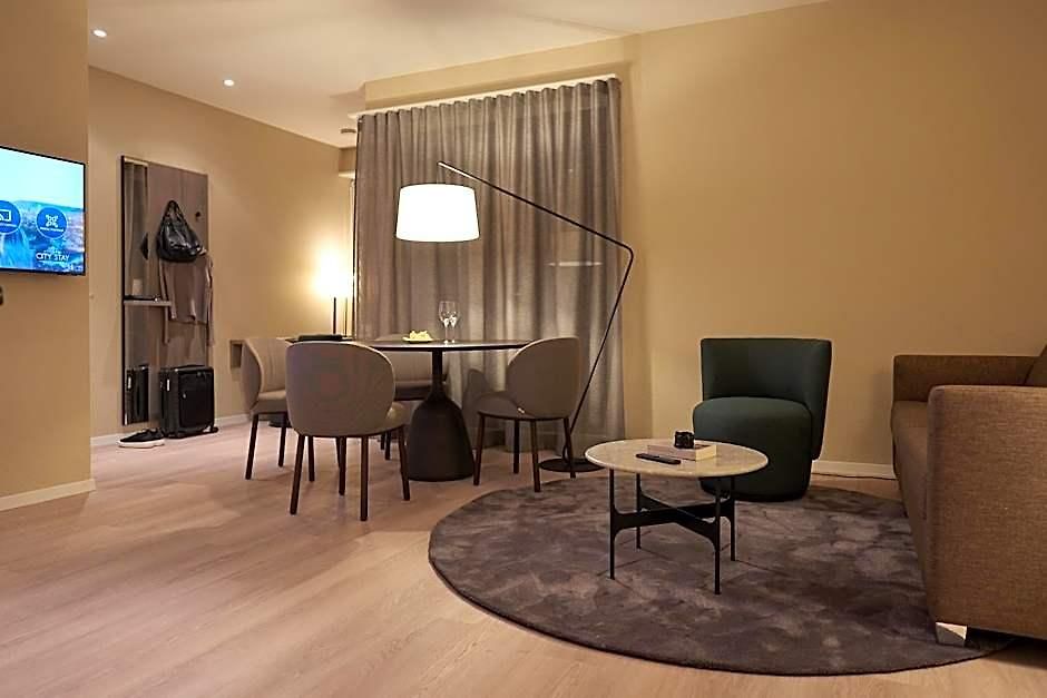 - Franklinstrasse Aparthotel 4*