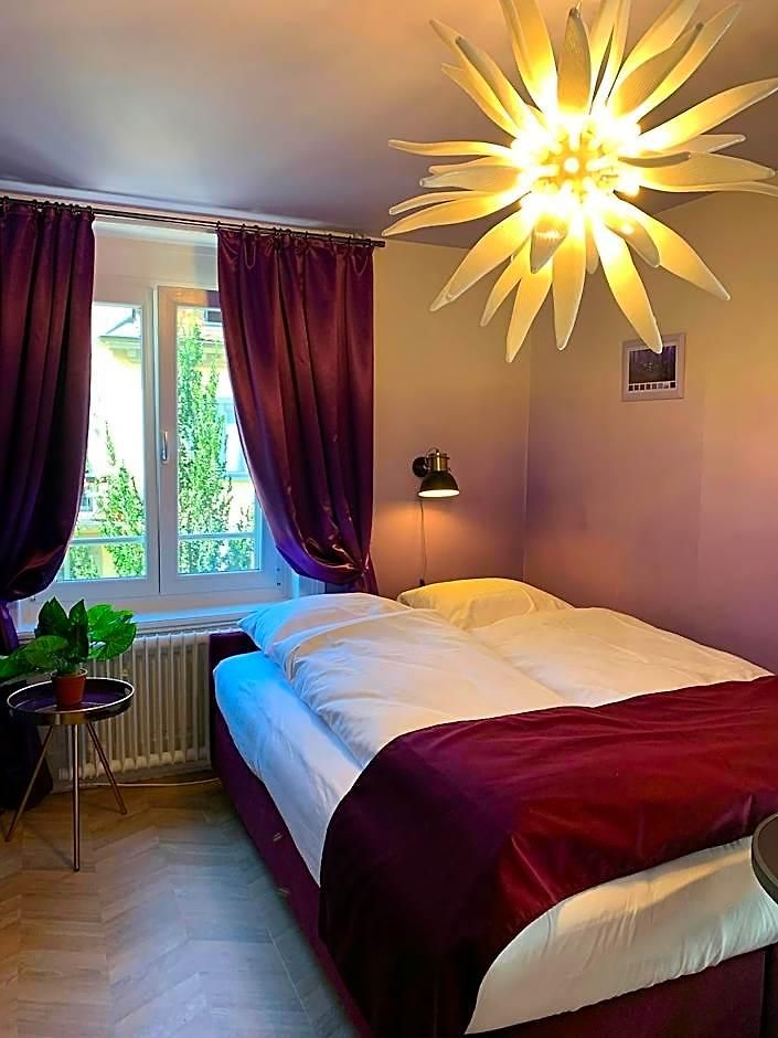 The Henry Self Check-in Aparthotel 3*