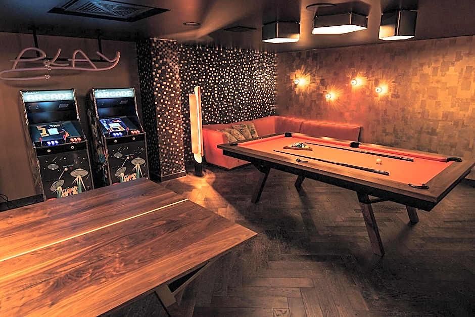 Hotel Five - Luxury 5*