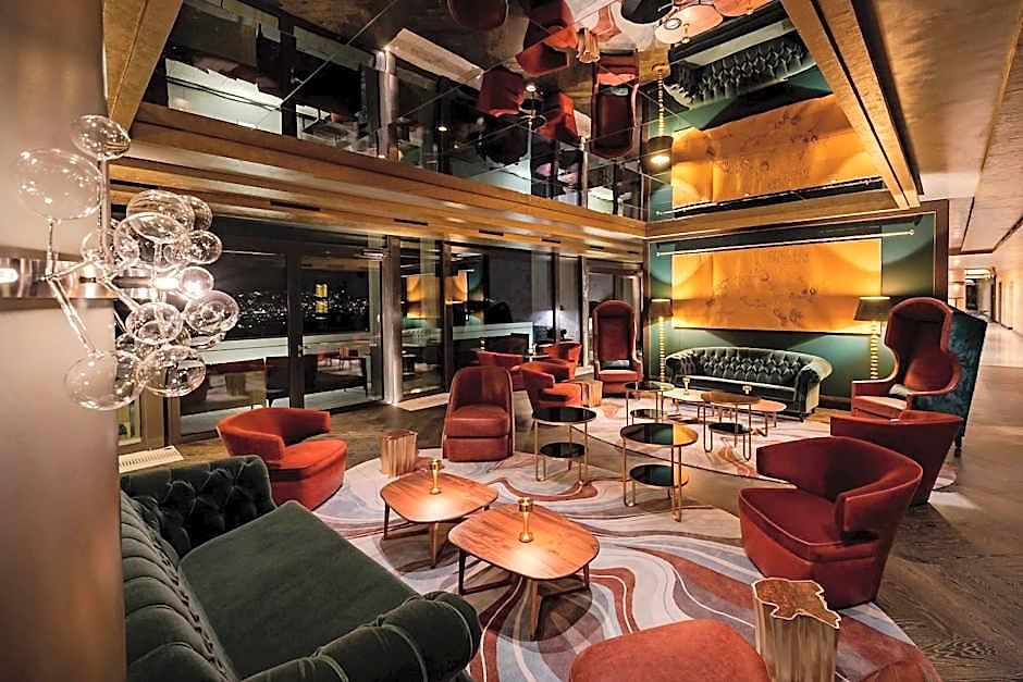 Five - Luxury Hotel