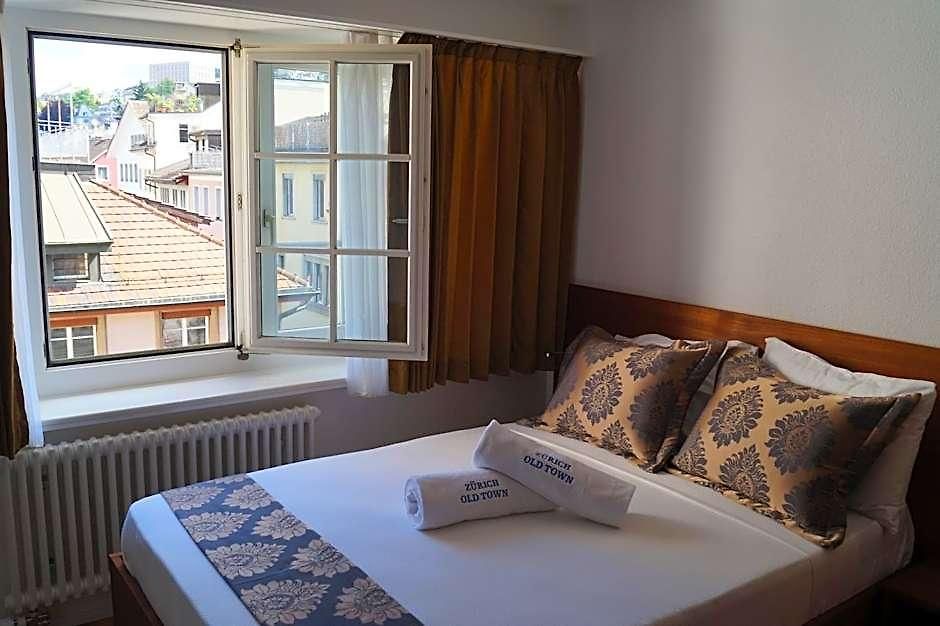 Old Town Hotel