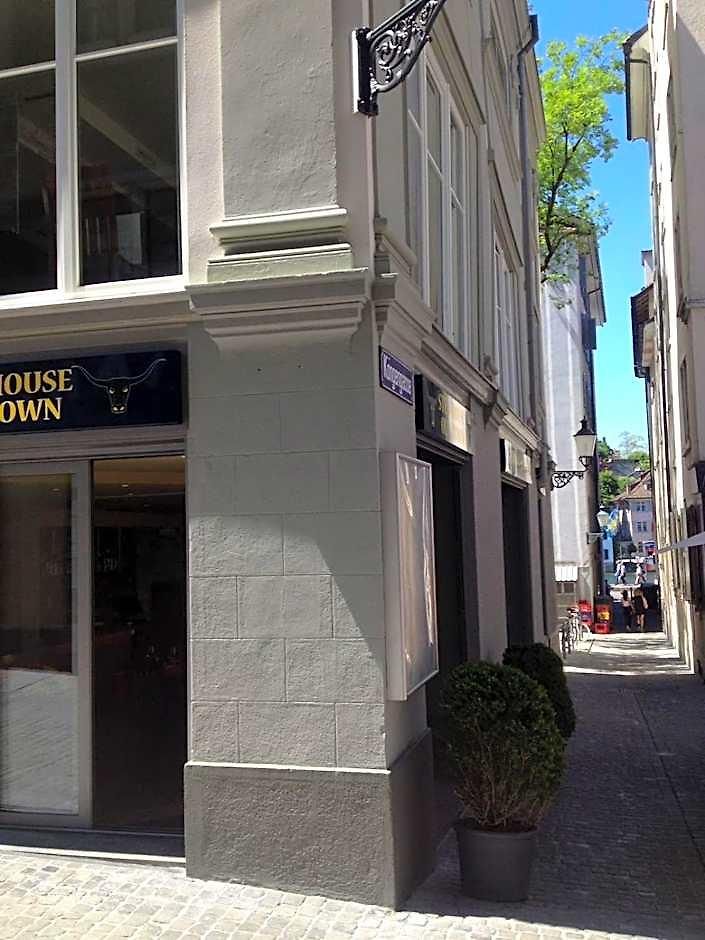 Old Town Hotel