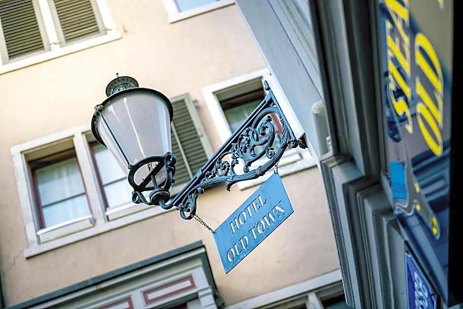 Old Town Hotel 4*