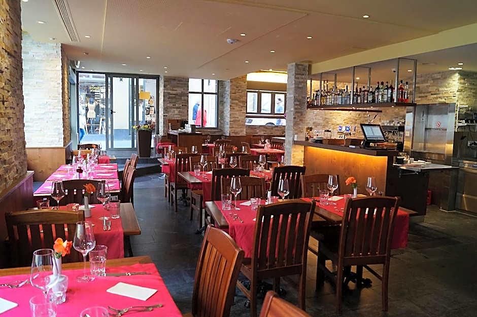 Old Town Hotel 4*
