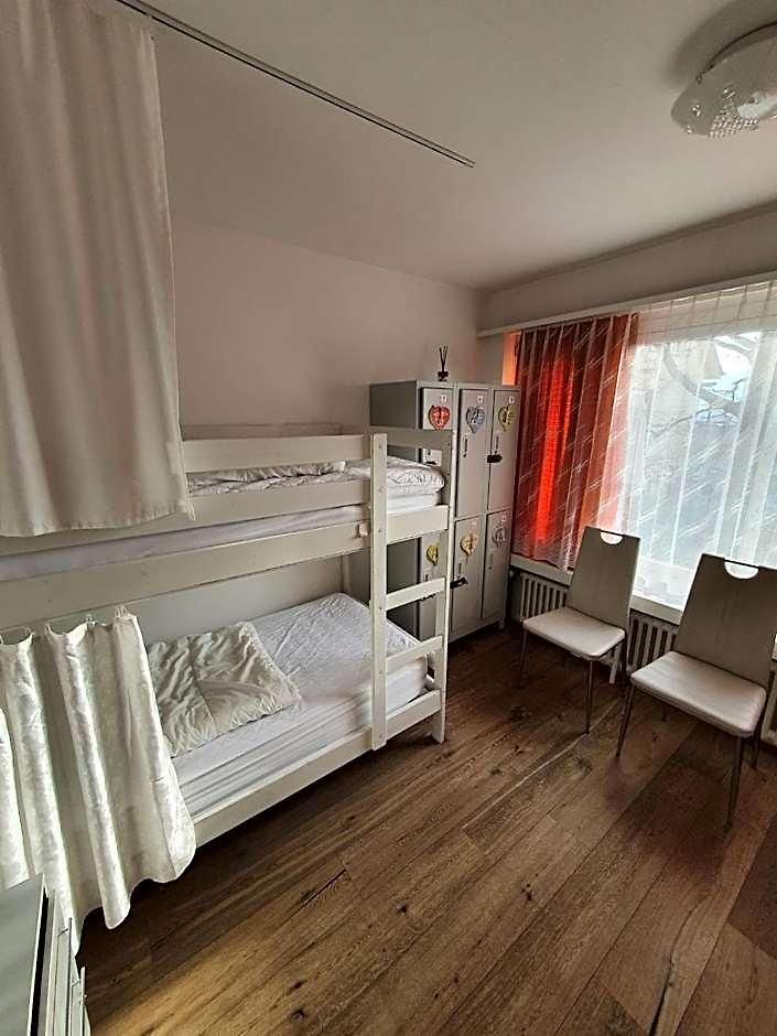 Viktoria Budget Hostel