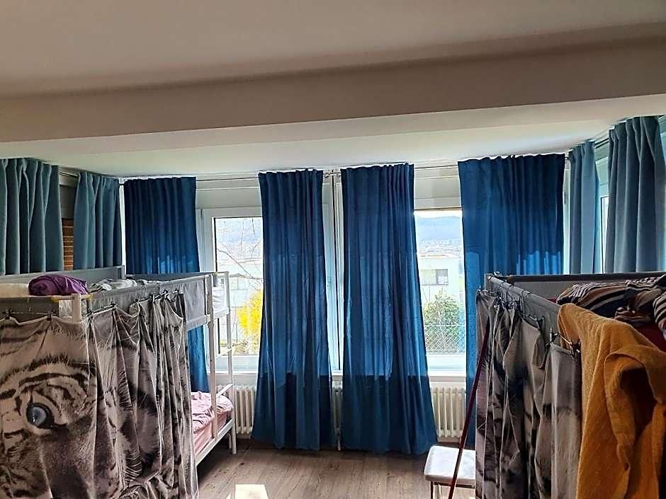Viktoria Budget Hostel