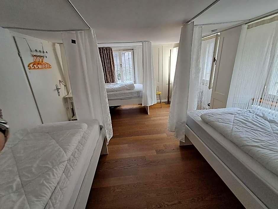 Hostel Friendly *