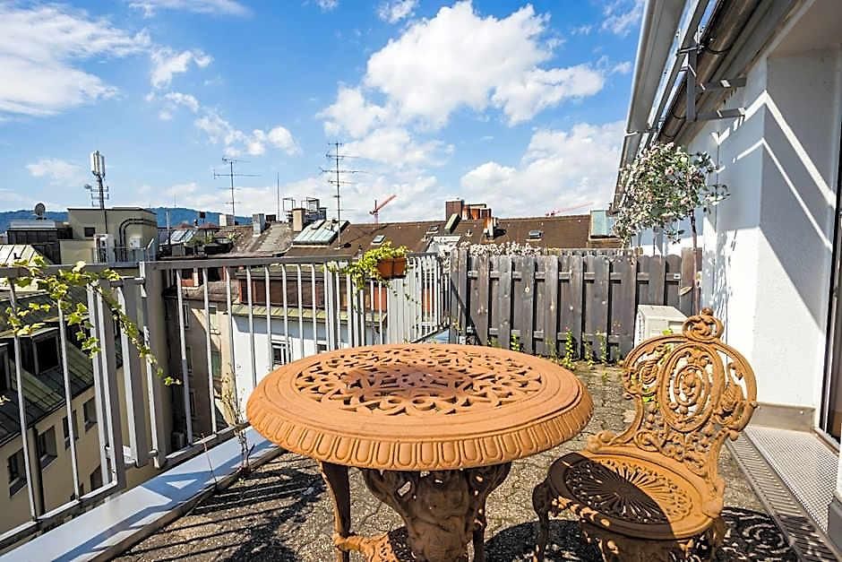 Townhouse Boutique Hotel 3*