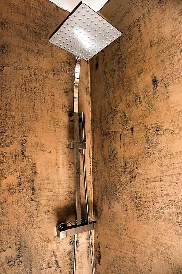 The Yard Hotel *