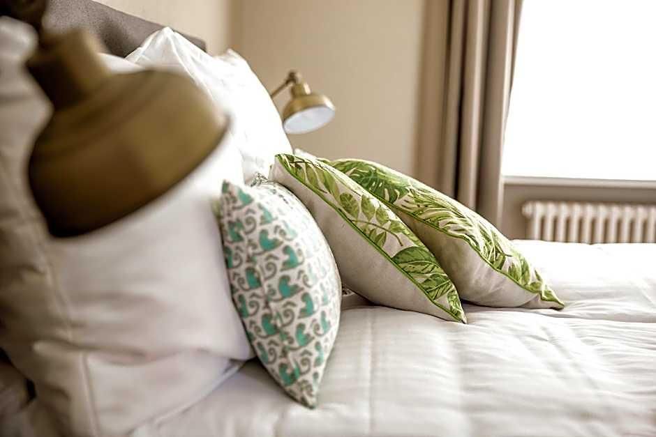 The Yard Hotel *