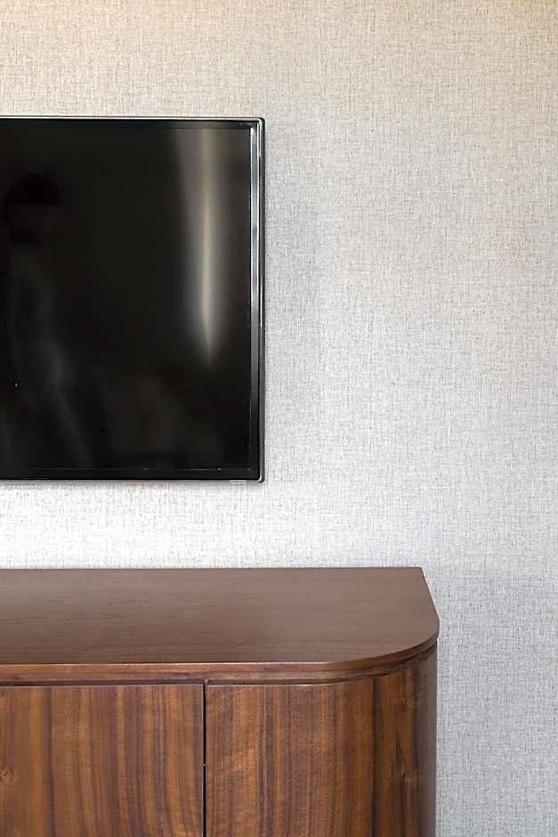 Ema House Serviced Superior Unterstrass Apartment