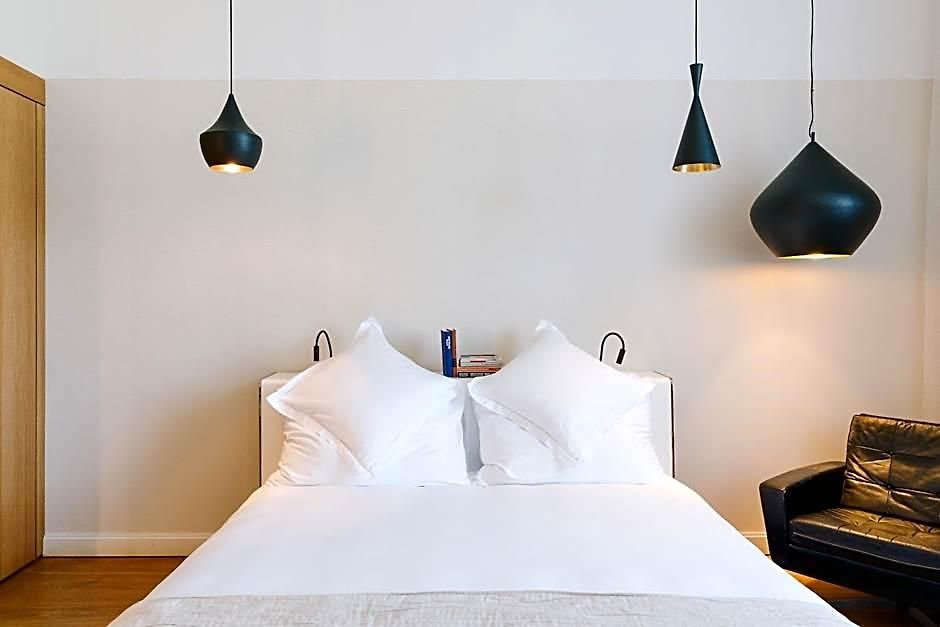 B2 Hotel