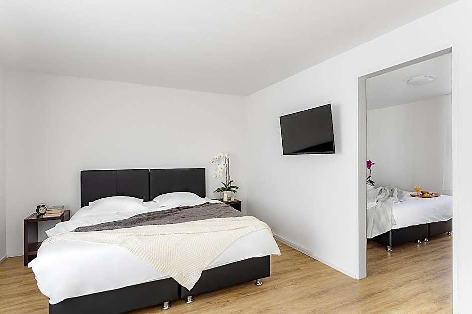 Swiss Star Wiedikon - Self Check-in Apartment *