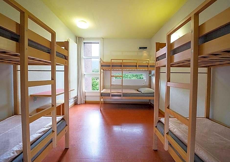 Youth Hostel *