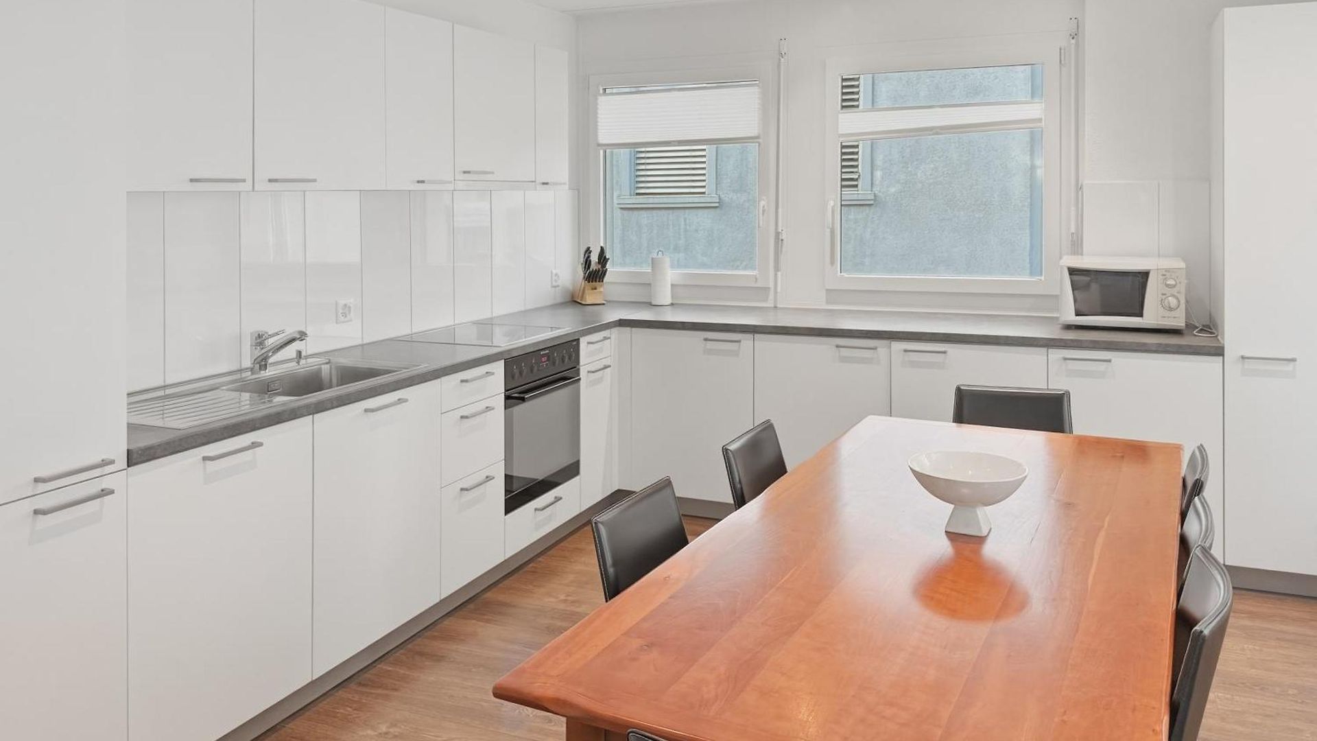 Executive 2br Flat 100sqm - Mainau 6 * Zurich