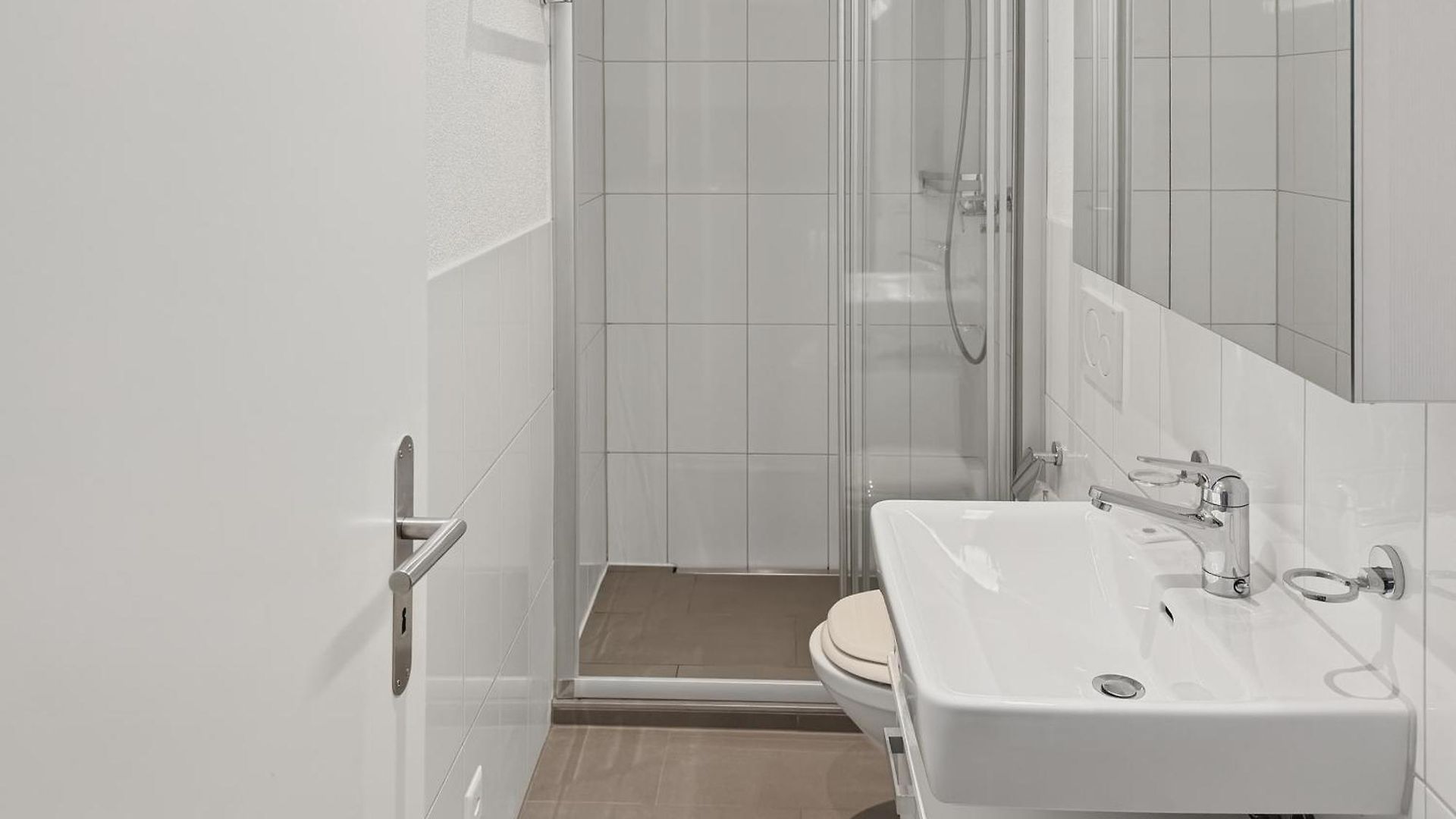 Executive 2br Flat 100sqm - Mainau 6 Apartment