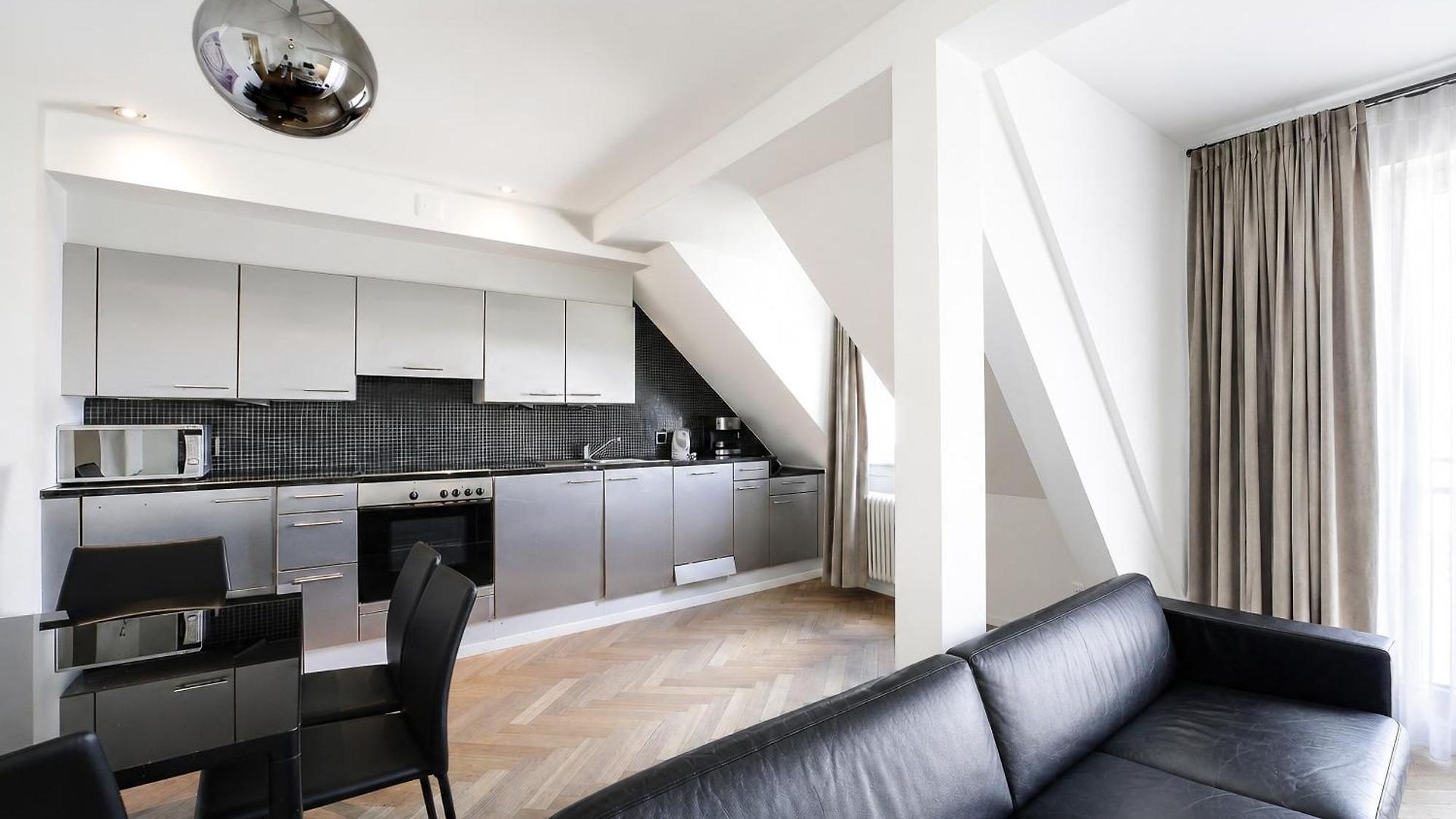 Visionapartments Hardstrasse - Self Check-in