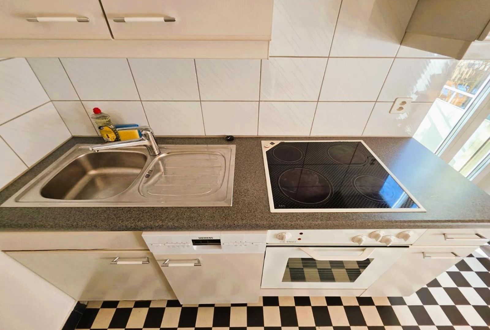 Large Flats, Center - Schd Apartment *