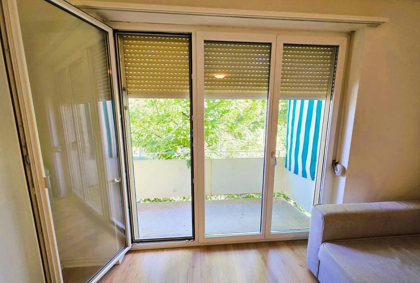 Large Flats, Center - Schd Apartment Zurich