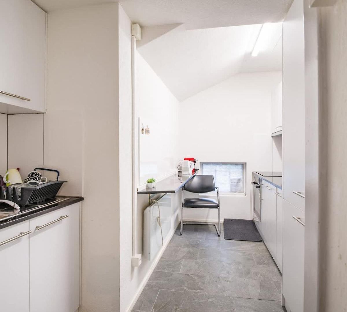 Compact With Easy Access And Near Center Holiday home