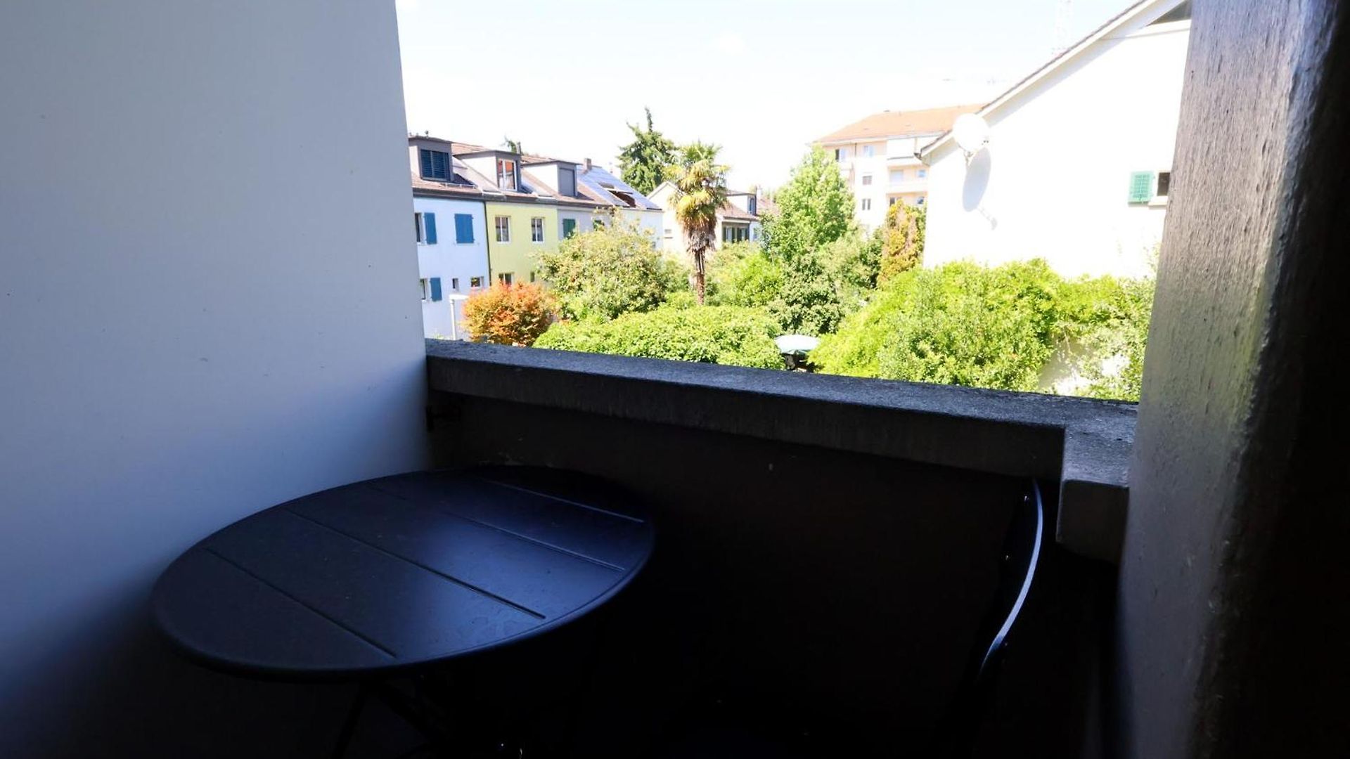 Comfortable In Altstetten Apartment