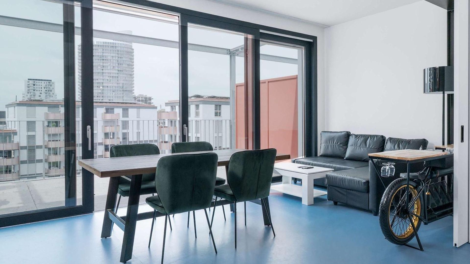 Modern With Balcony View & Workspace Apartment Zurich