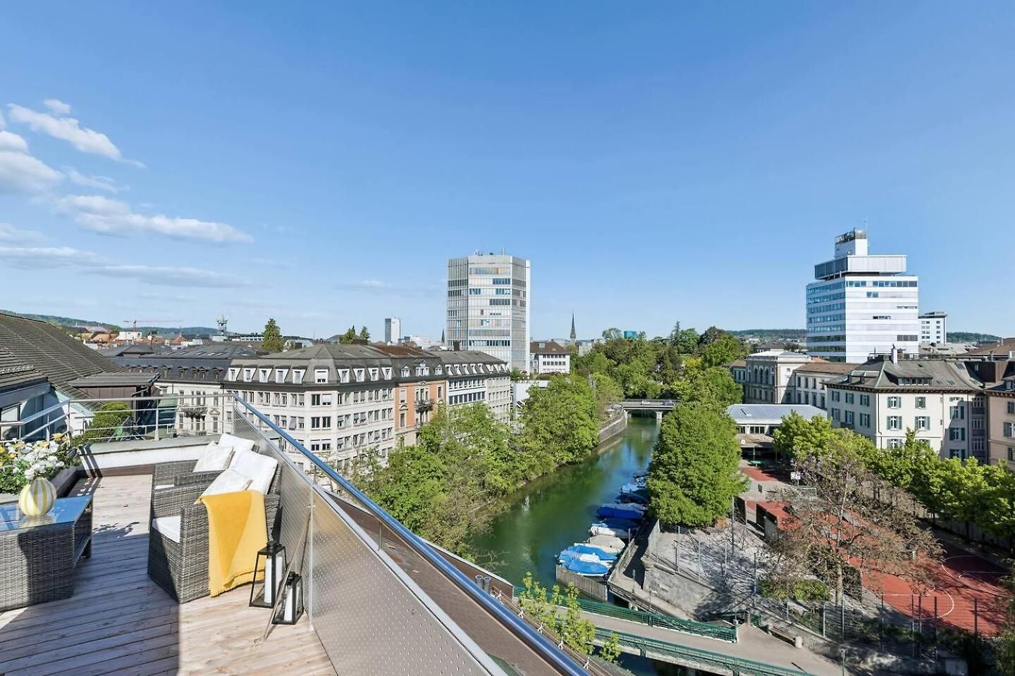 Waterfront Penthouse Ac Rooftop Free Parking Apartment