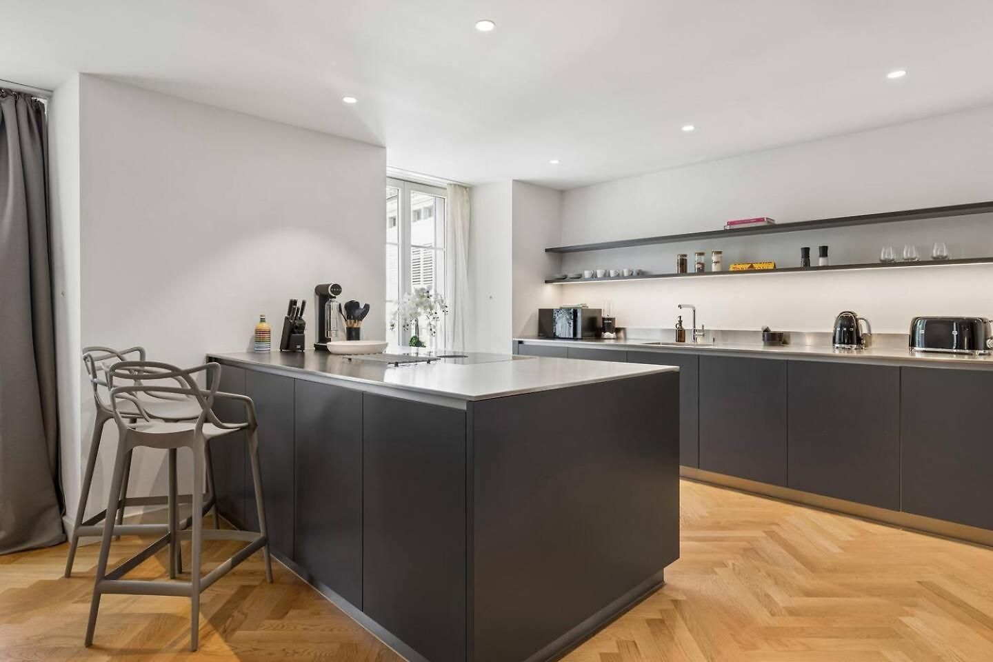 Designer Old Town Waterview Ac Apartment *