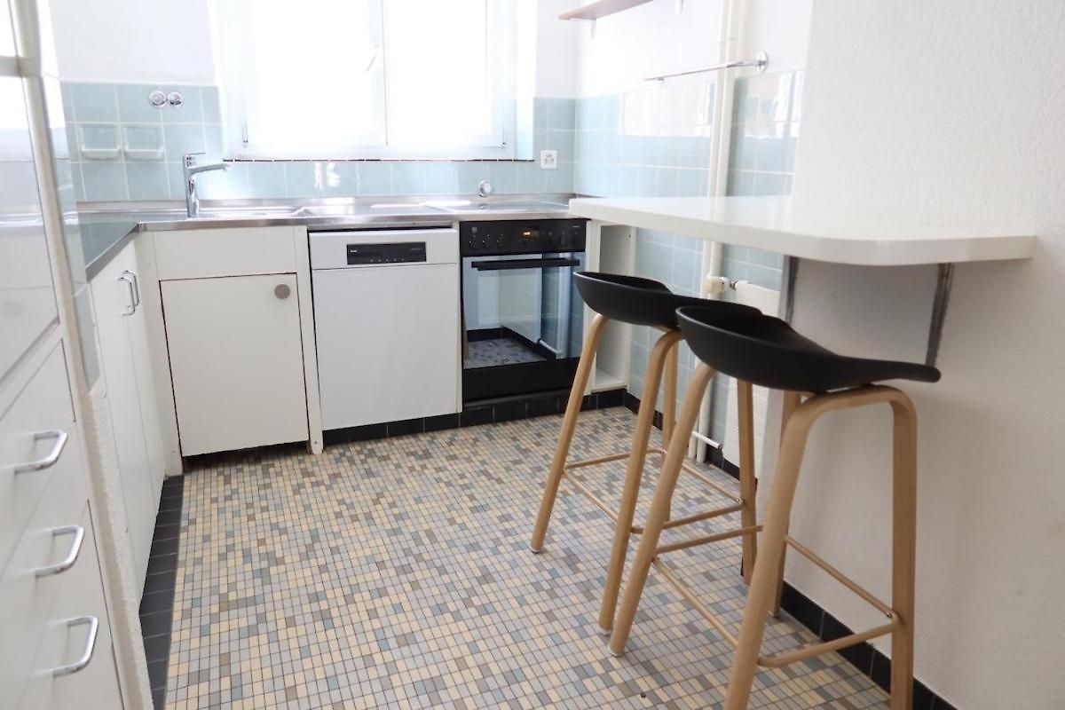 Charming Flat In The Heart Of Old Apartment