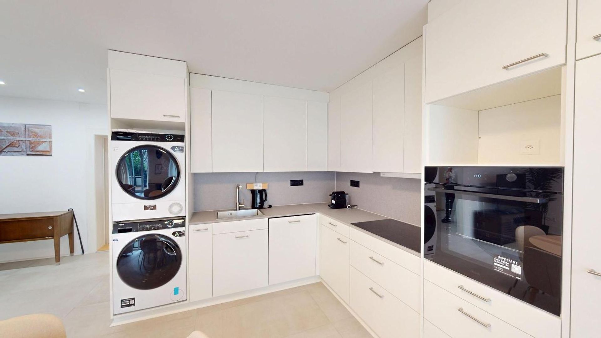 Apartment 2br District 6 - Near Centre