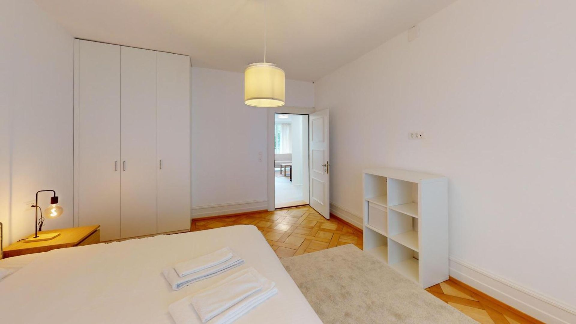 2br District 6 - Near Centre *