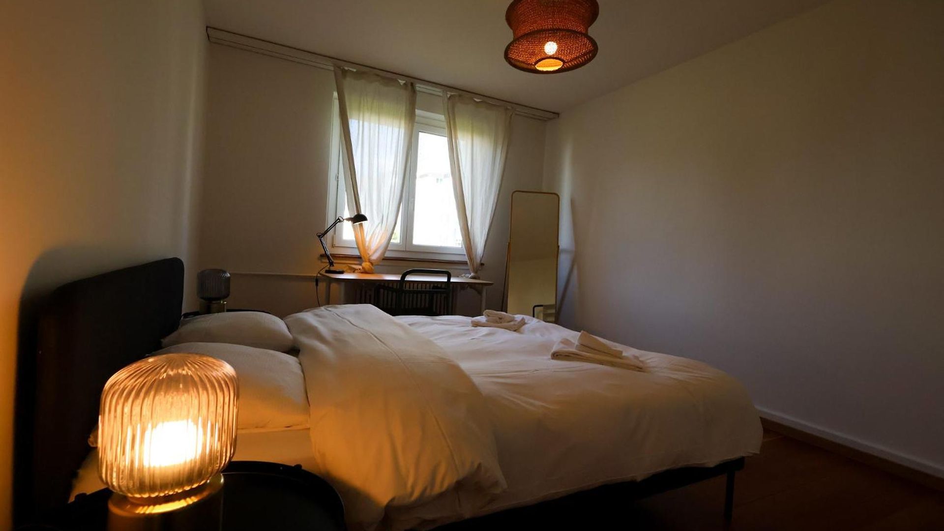 Comfortable In Altstetten Apartment