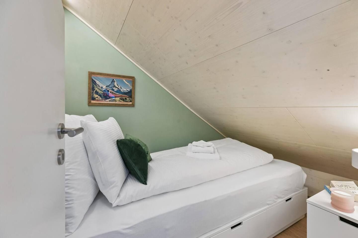Waterfront Penthouse Ac Rooftop Free Parking Apartment Zurich