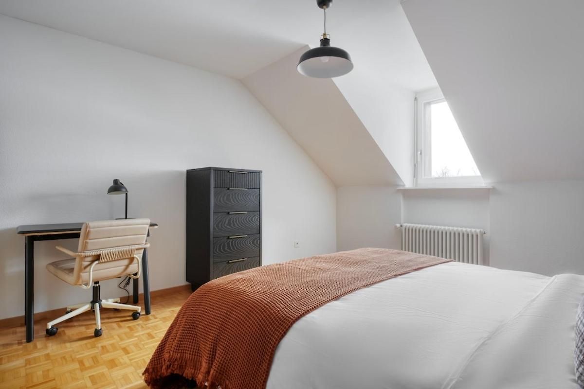 Apartment Honey - Stylish 2,5 In