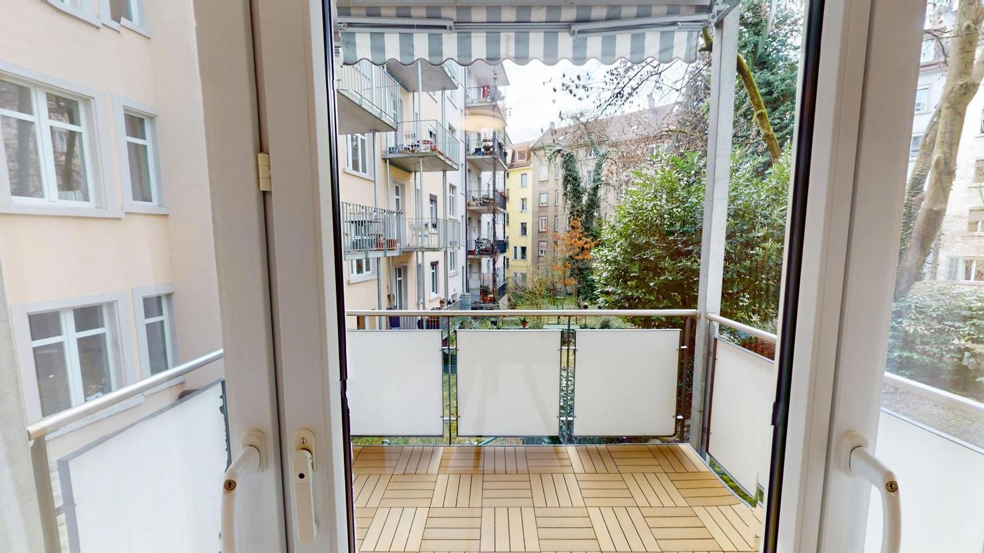 Apartment 2br District 6 - Near Centre