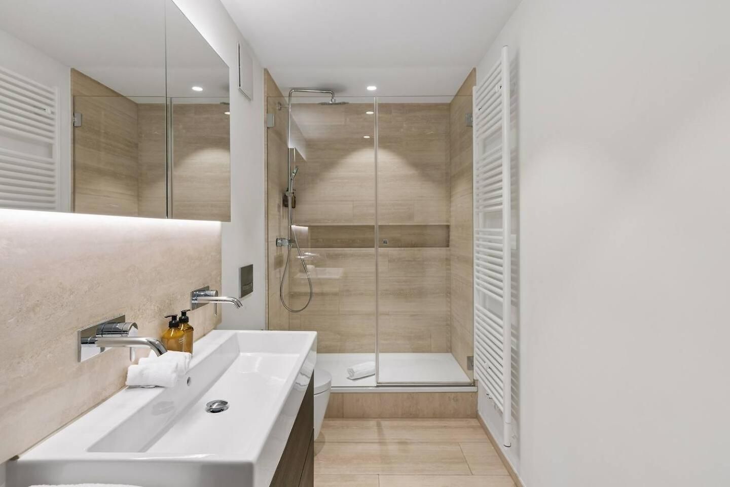 Designer Old Town Waterview Ac